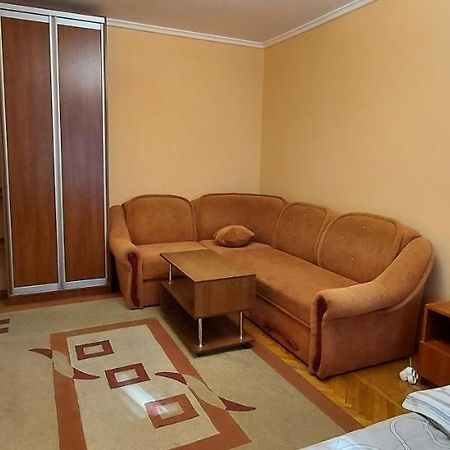 Воздухофлотский Проспект 키예프 외부 사진